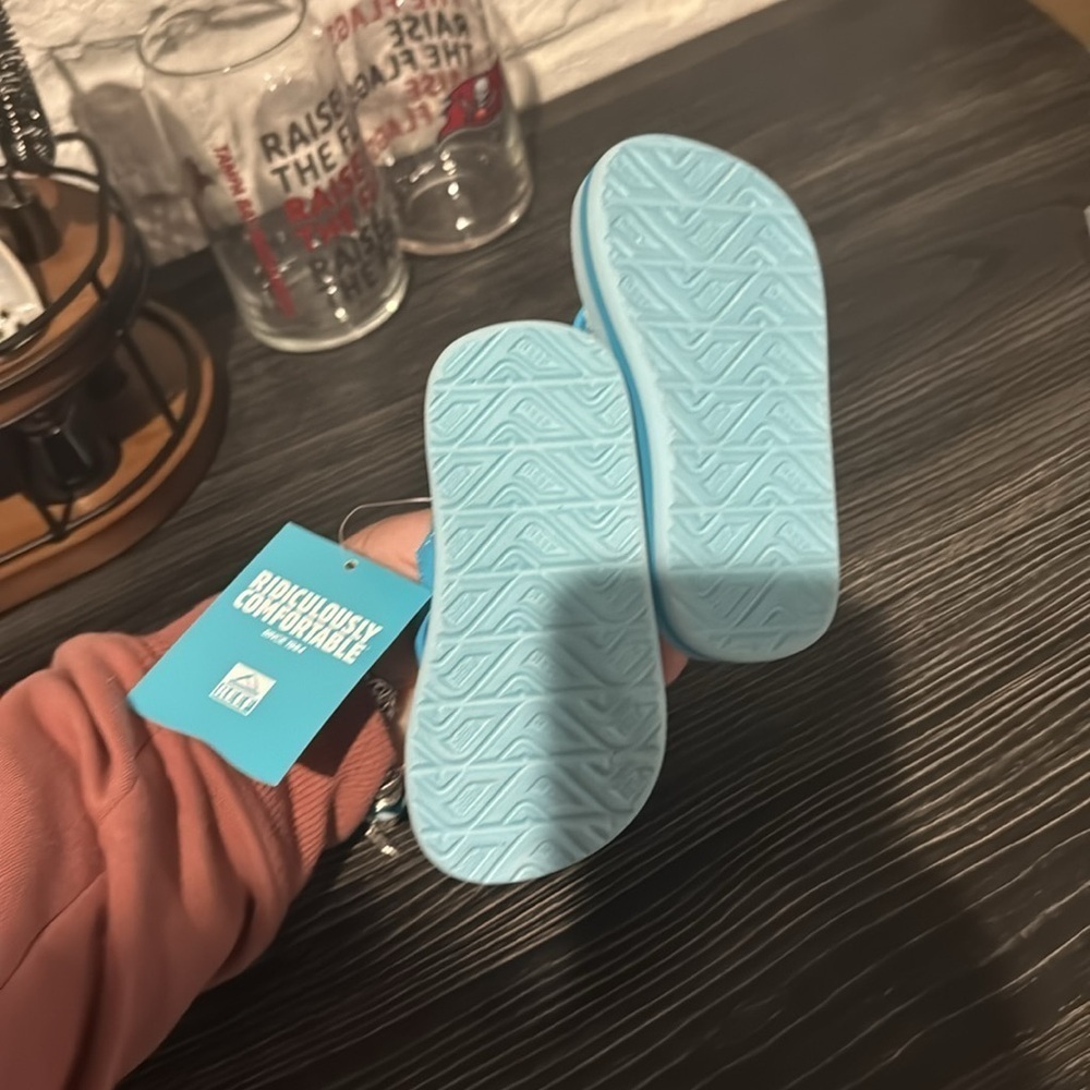 COPY - Reef Blue Sandals for Comfort and Style size 4 baby - Picture 4 of 4
